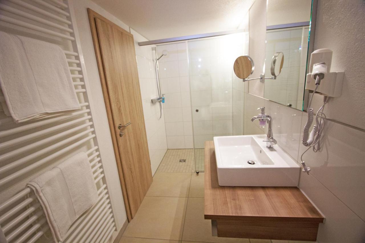 Hotel Adler Bad Friedrichshall Extérieur photo