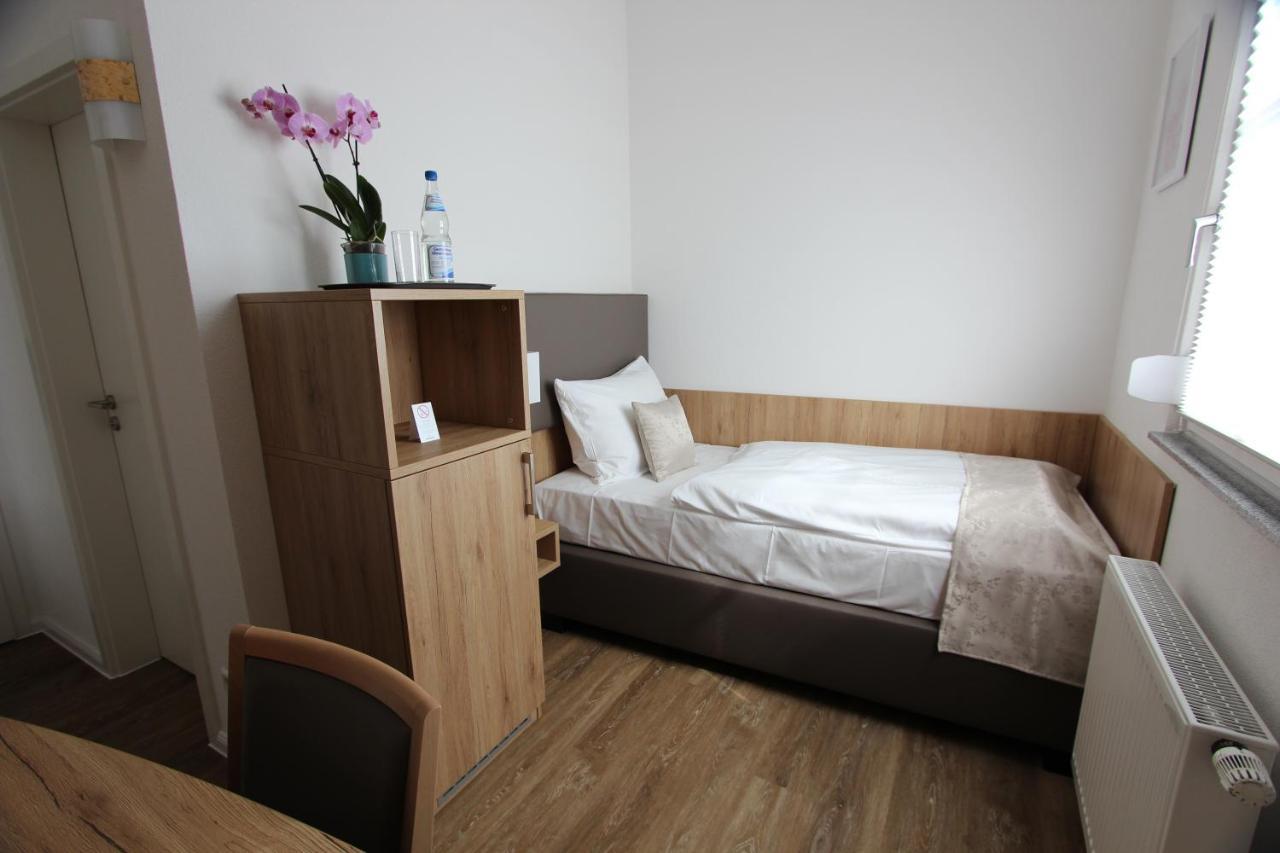 Hotel Adler Bad Friedrichshall Extérieur photo